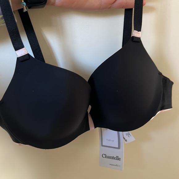 Chantelle Push Up Bra - Picture 4 of 7